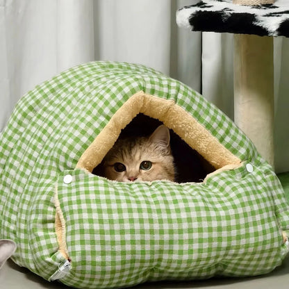 Luxury Enclosed Pet Bed – Cosy Cat Cave & Dog Igloo Sanctuary