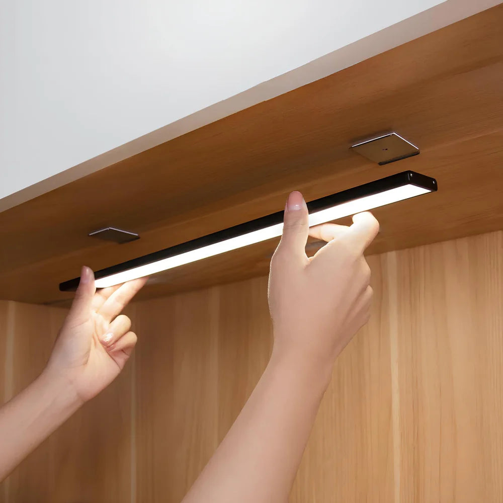 Rechargeable Motion Sensor LED Light – Easy Stick-On Wireless Lighting for Hallways, Closets & Stairs