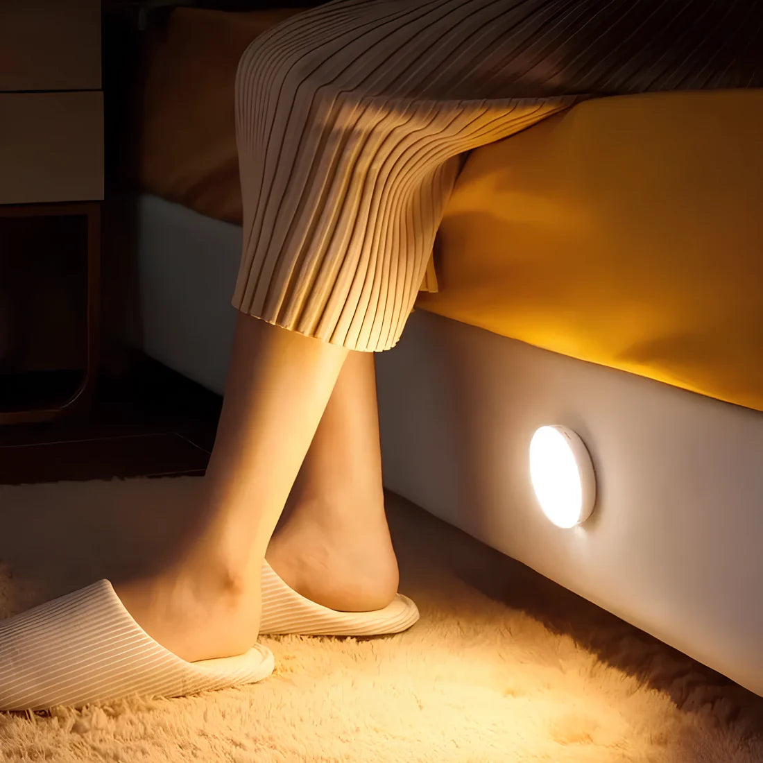 Rechargeable LED Motion Sensor Puck Light