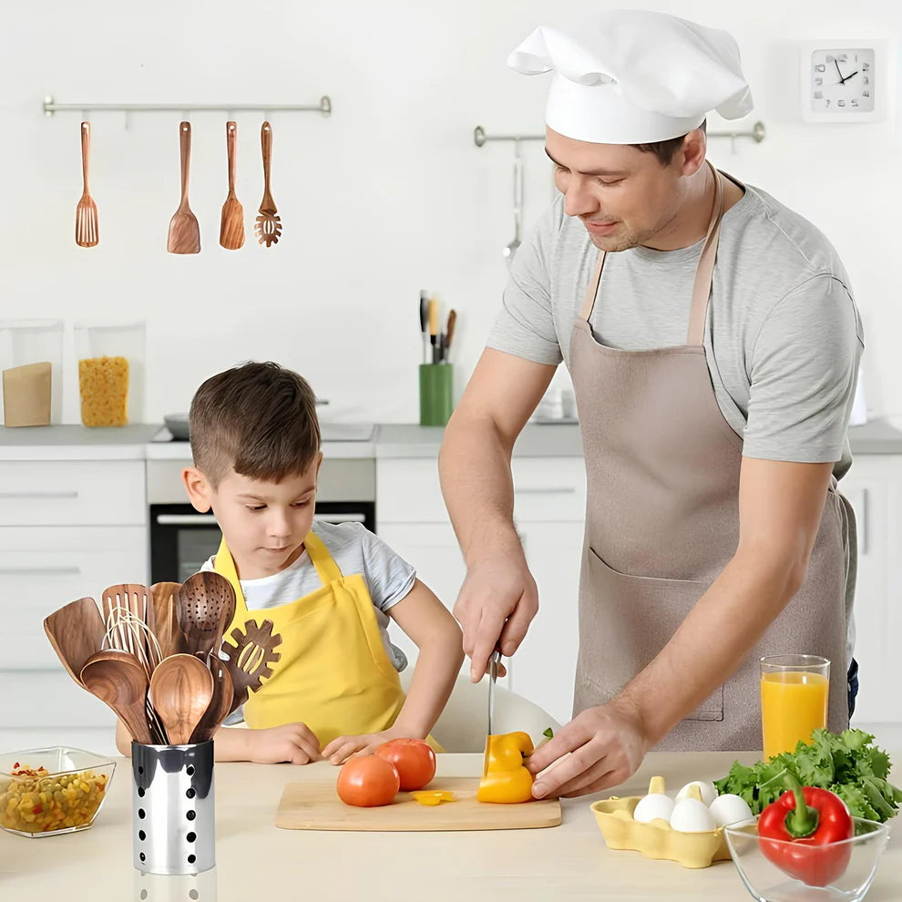 11-Piece Wooden Kitchen Utensil – Holder included