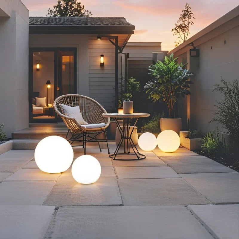 Spherical Garden Light – Waterproof LED Globe for Patio & Lawn