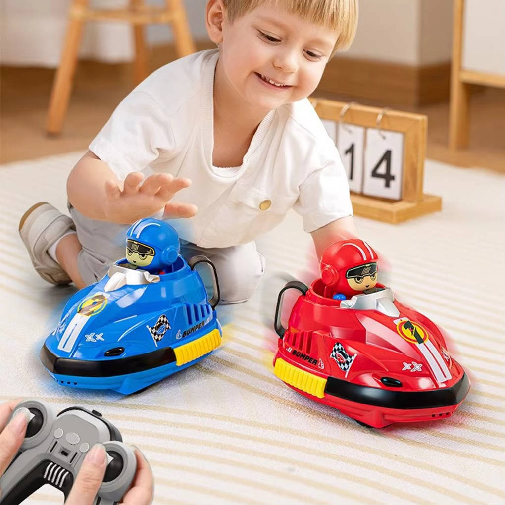 Remote Control Bumper Cars Two-Pack with Ejecting Drivers and USB Rechargeable for Ages 3+