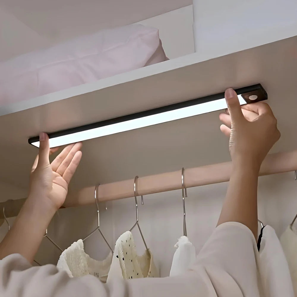 Rechargeable Motion Sensor LED Light – Easy Stick-On Wireless Lighting for Hallways, Closets & Stairs