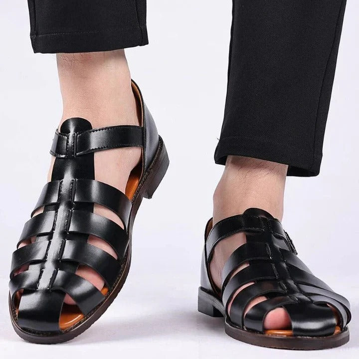 Men's Sandals With Adjustable Straps And Open Toe For Everyday Wear