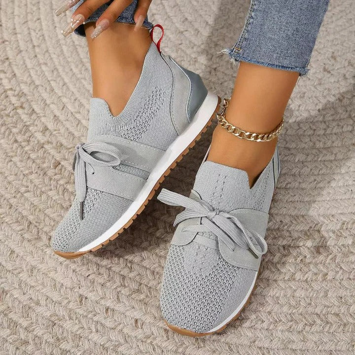 Supportive Sneakers With Breathable Mesh Upper For All Day Comfort
