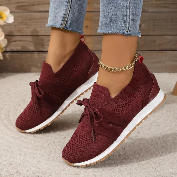Supportive Sneakers With Breathable Mesh Upper For All Day Comfort