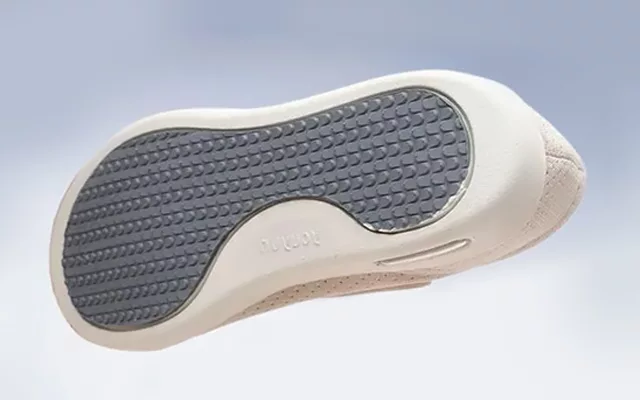 Wide Shoes For People With Diabetes And Swollen Feet