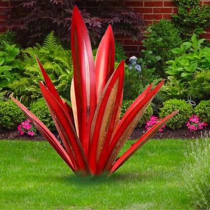 Metal Agave Plant Sculpture Decorative Accent For Indoor Outdoor Use