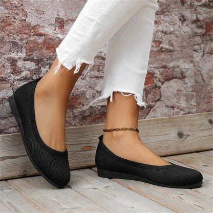 Slip-On Supportive Shoes For Everyday Comfort And Foot Stability